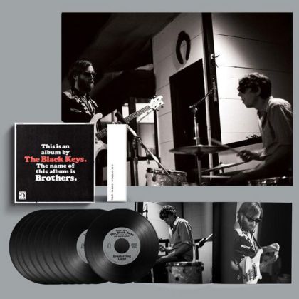 The Black Keys - Brothers (Deluxe Remastered Box Set, 9 x 7 Inch) (9 x Vinyl) [ LP ]